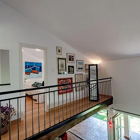 Stone House Anfitrite - Two Bedroom With Private Pool And Terrace וילה *